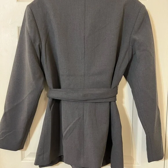 H&M Charcoal Gray Blazer - Picture 8 of 10